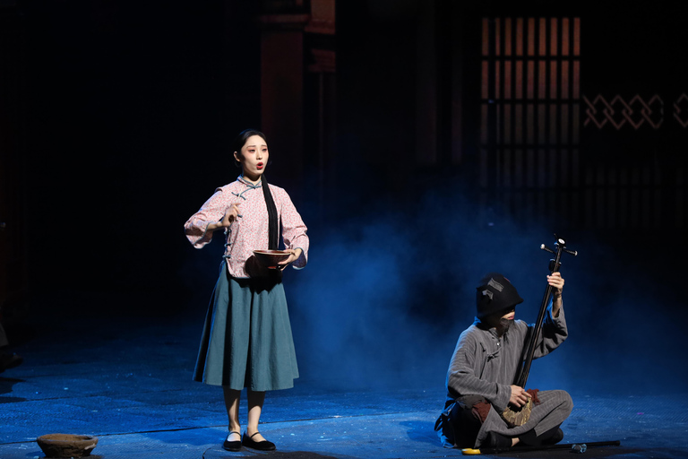 Shanghai Romance Park: Epic Chinese Culture Show Experience VIP Family Ticket (1 Adult + 1 Child)