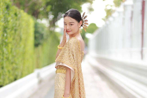 Bangkok: Insta City Tour With Thai Dress and Photoshoot Private Tour