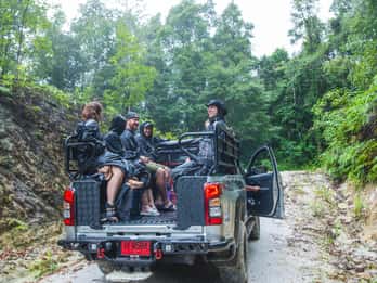 Khao Lak: Offroad-Dschungeltour per Jeep mit Mittagessen