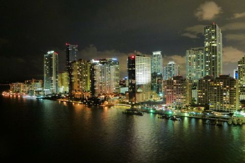 Miami: Cruzeiro noturno de 1,5 horas na Baía de Biscayne