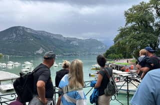 Annecy: Geführter Rundgang durch die Altstadt & malerische Bootsfahrt auf dem See