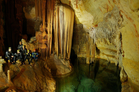 Estany d'en Mas : Randonnée côtière, descente en rappel et exploration des grottes marines