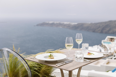 Santorini: Sunset Wine Tasting at The Athenian House