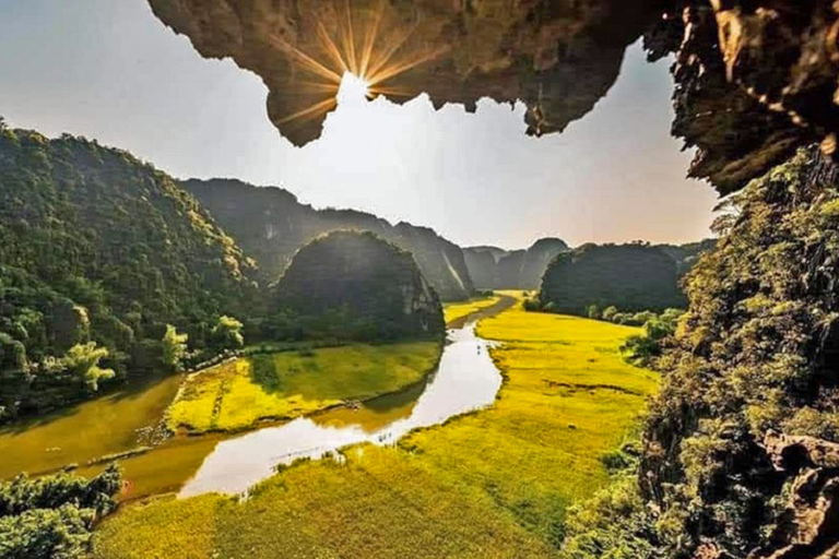 Z Hanoi: Hoa Lu i Tam Coc Tour z jazdą na rowerze