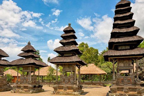 巴厘岛塔曼阿尤恩和塔纳洛特日落之旅