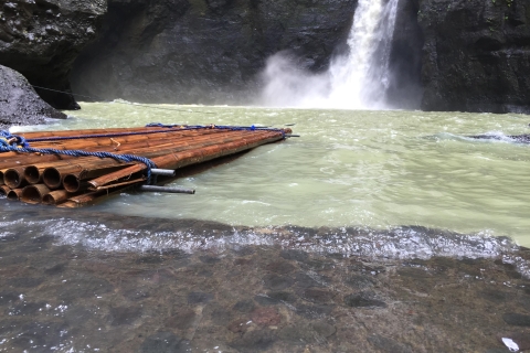 Pagsanjan Wasserfälle und Yambo See (Schwimmen und Naturerlebnis)