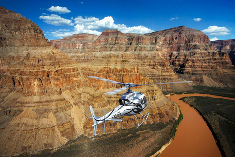 Von Las Vegas aus: Grand Canyon West Rim Helicopter Tour7 Uhr Early Bird Special