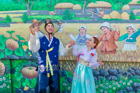 Jeju: K-drama Hanbok Photoshoot & Private Guided Tour