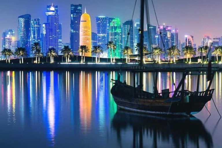 Doha: Tour privato della città con crociera in barca Dhow