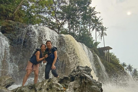 Yogyakarta: Aventura en la Cueva de Jomblang y la Cueva de Pindul en un díaCueva de Jomblang y Cueva de Pindul (ticket de entrada incluido)