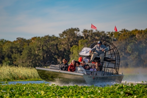 Orlando: Boggy Creek Airboat Ride with Options 30-Minute Airboat Ride with Meal & Gem Mining