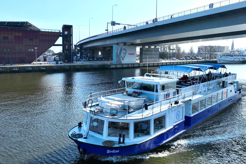 Szczecin: Oder River Harbor Cruise with Audio Guide