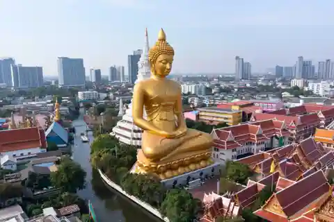 Bangkok: Canals Tour Wat Arun & Chao Phraya mit dem Longtail Boot