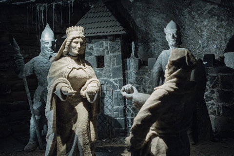 From Krakow: Wieliczka Salt Mine Guided Tour Italian Guided Tour Fast Track ticket