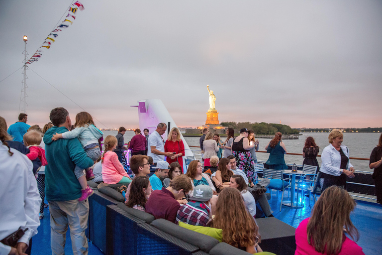 New York : croisière avec brunch, déjeuner ou dîner buffetDéjeuner-buffet de 2 h sur le Spirit