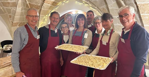 Lecce: Pasta Cooking Class in the Garden of an Antica Rimessa
