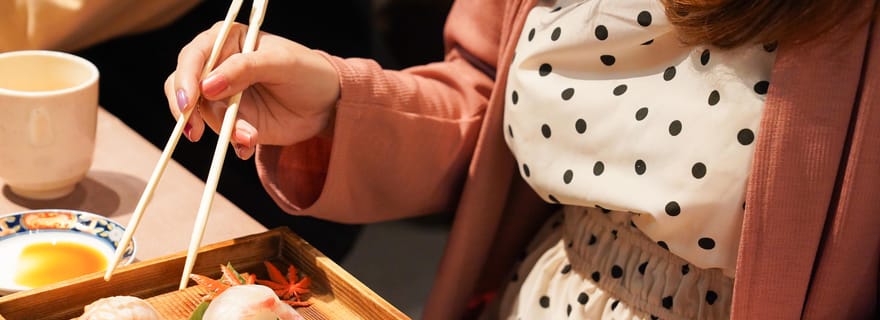 Kanazawa : expérience de préparation de sushis au marché Oumicho