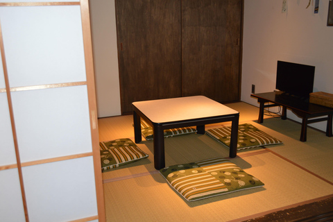 Kanazawa: Paint a Kaga Wind Chime in a 100-Year Machiya