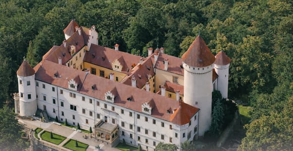 Grand Tour Konopiště, Štenberk, Třebíč, Pernštejn, Brno.