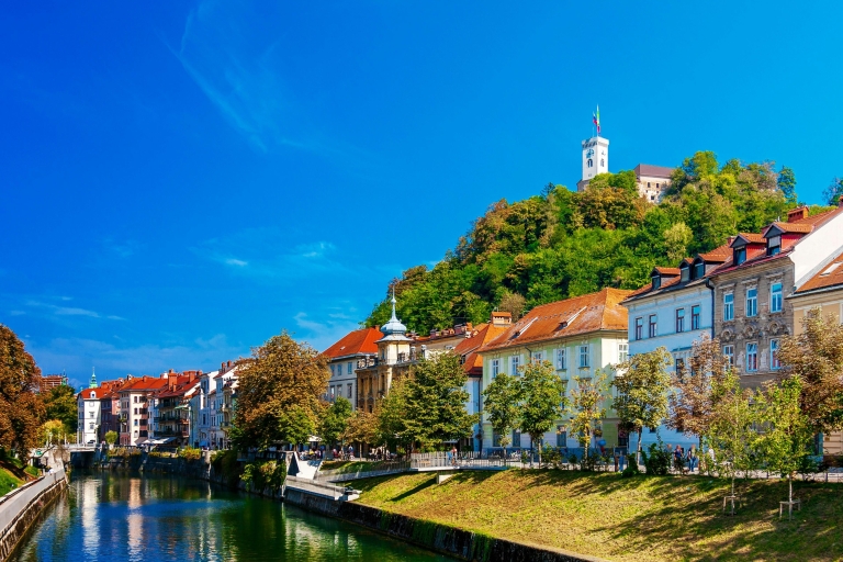 Circuit de Zagreb à Ljubljana et au lac de BledVisite de Zagreb à Ljubljana et du château de Bled