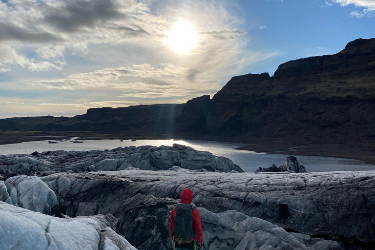 Sólheimajökull: Midnight Sun Glacier Walk with Guide