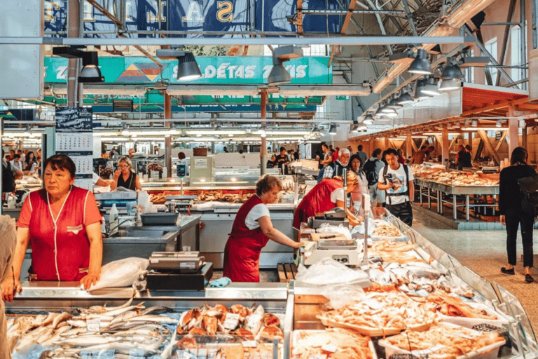 Riga: Vistas panorámicas y tour gastronómico por el Mercado Central