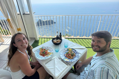 Pompeii & Amalfi Coast Shared/Private tour - Optional Lunch Salerno:Semiprivate with lunch