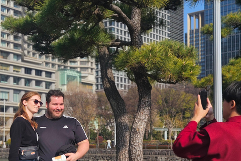 Tokyo: Imperial Palace and Shogun Storytelling Walk