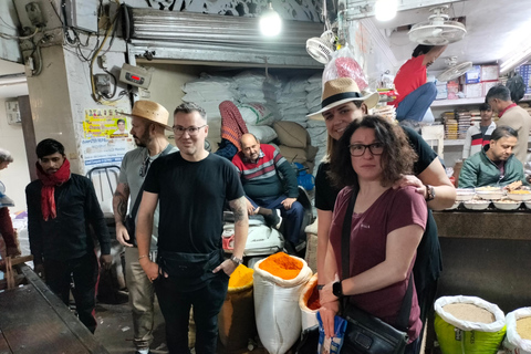 From Spice Box to Jewelry Box: Old Delhi Market Adventure Tour Without Pick-up & Drop-off (Meet at Starting Point)