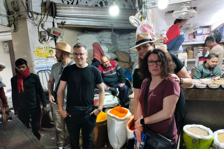 From Spice Box to Jewelry Box: Old Delhi Market Adventure Tour Without Pick-up & Drop-off (Meet at Starting Point)