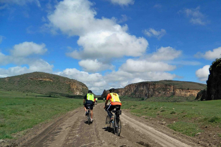 Rencontres sauvages : Aventure dans le parc national de Hell&#039;s Gate