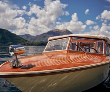 Bellagio: tour en barco compartido al atardecer con aperitivo de Prosecco