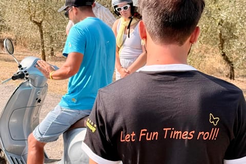 Summer Sunset Chianti Wine Tour with Dinner & San Gimignano