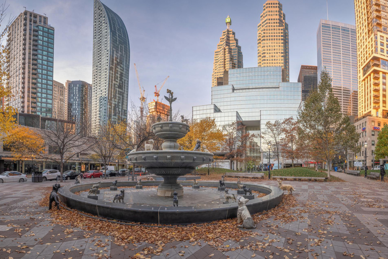 El paseo romántico de Toronto: De las bulliciosas plazas a los serenos parques