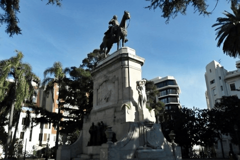 Montevideo : Highlights Walking Tour With A Guide Montevideo : 3 Hours Highlights Small Group Walking Tour