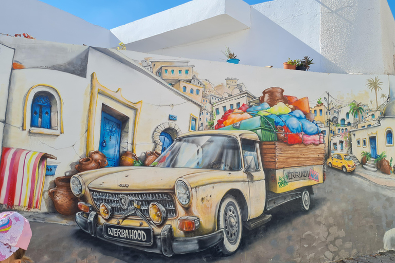 Djerbahood with the family: Street Art Walk & Painting Workshop for kids Djerbahood with the Family: Street Art Walk & Kids' Painting Workshop