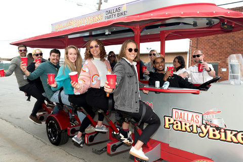 Pub Crawl do Dallas Party Bike em Deep Ellum