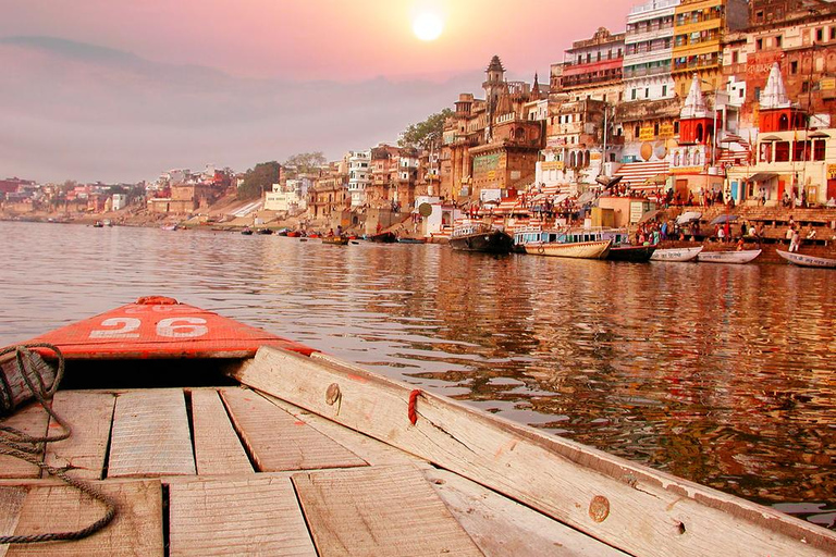 Varanasi: Private Spiritual and Heritage Day Tour with Guide