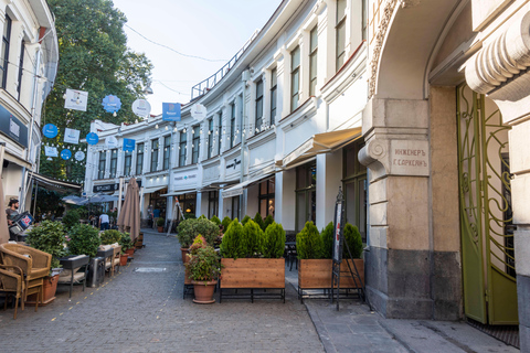 Discovery more Tbilisi evening wine tasting food tour