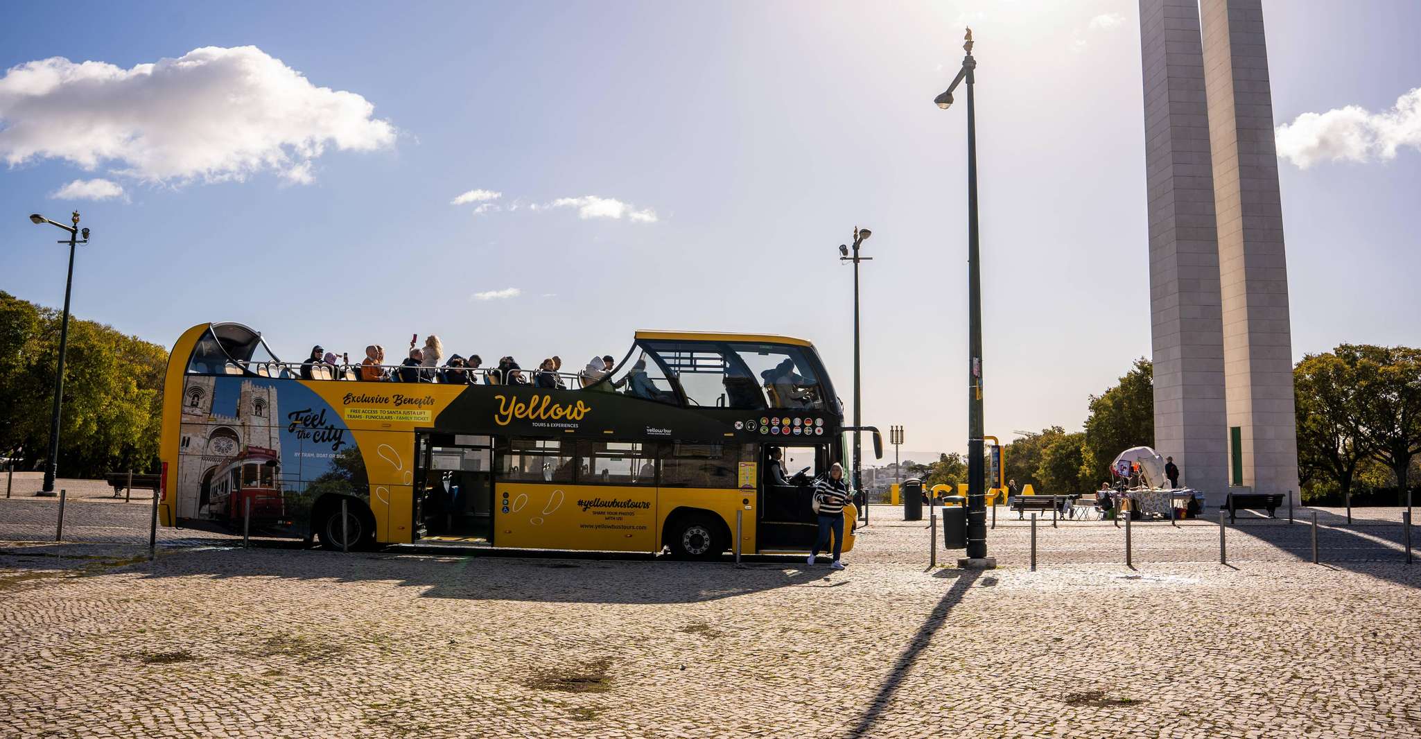 Lisbon: 1-or 2-Day Hop-On Hop-Off Bus Tour