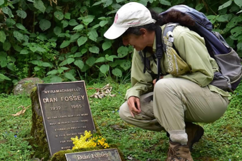 Rwanda 2-day Gorilla Trekking & Dian Fossey Tomb Visit