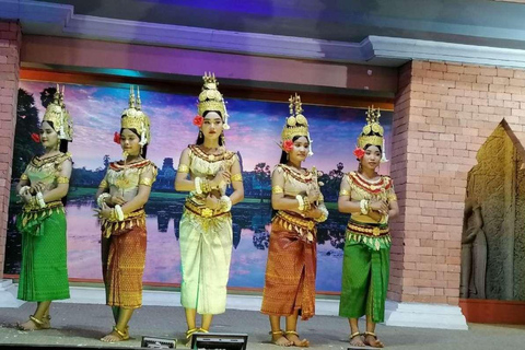 Cena a buffet Apsara Show con trasferimenti in hotel