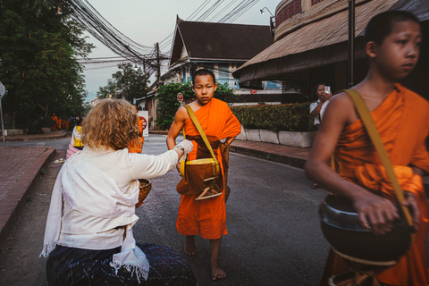 Luang Prabang: Almsgiving Ceremony Offering
