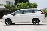 Private taxi, Ha Long Bay to Noi Bai Airport (HAN) - Housity