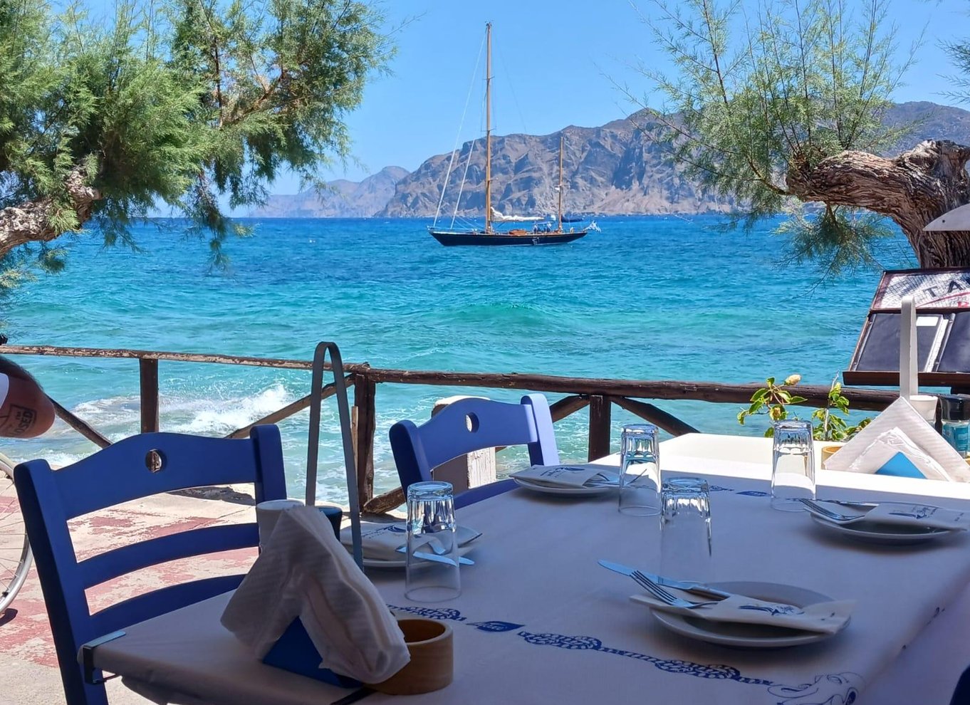 Østkreta: Tripti-bjergene og små landsbyer i åben Jeep.