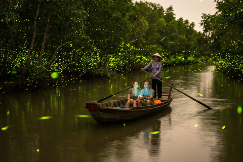 Kuala Selangor Eagle , Fireflies & Blue Tears Boat Tour