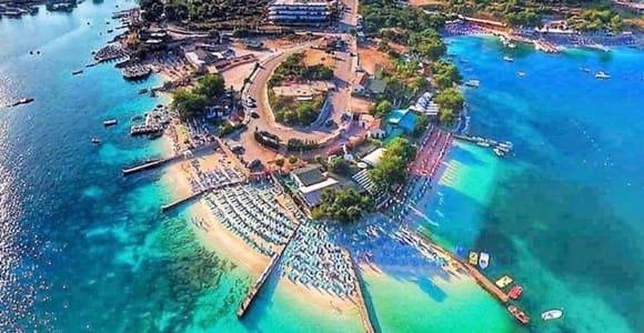 Von Tirana aus: Saranda, Blue Eye, Ksamil Islands Bootstour