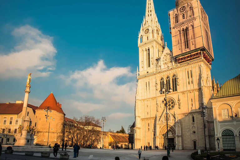 Zagreb: Private Guided Walking Tour with Local Guide