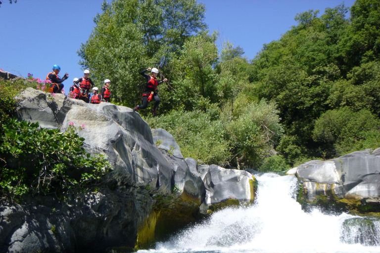 Canyoning and bodyrafting in the Alcantara River