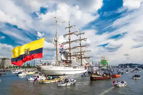 Amesterdão: Cruzeiro SAIL 2025 no recinto do Festival